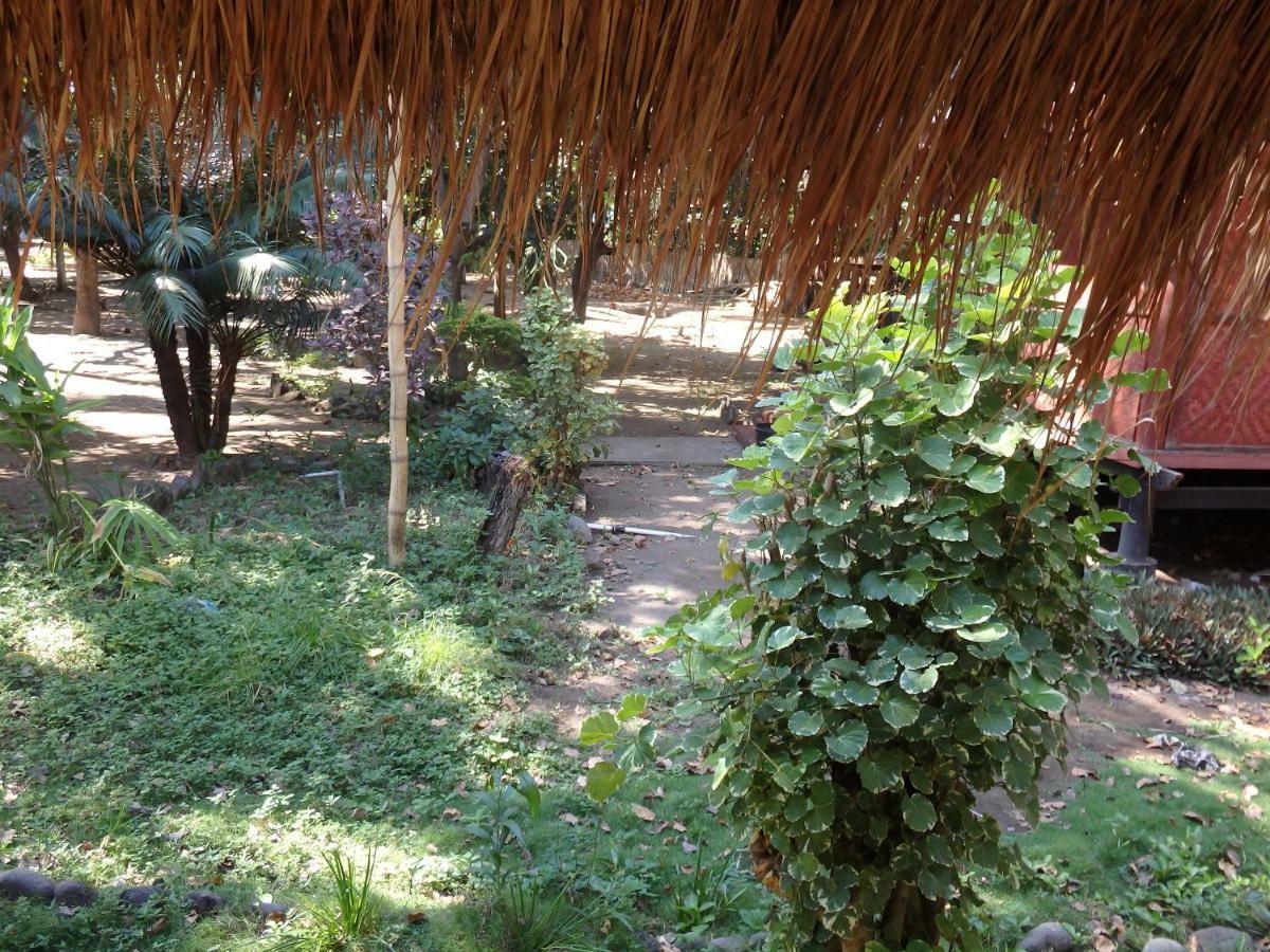 Pondok Wisata Gili Lampu Labuhan Pandan Ngoại thất bức ảnh